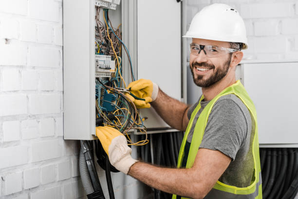 Best Electrical Outlet Repair  in Kirtland, OH